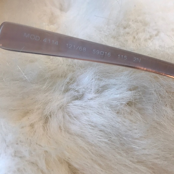 Versace Women’s Sunglasses - Picture 5 of 6